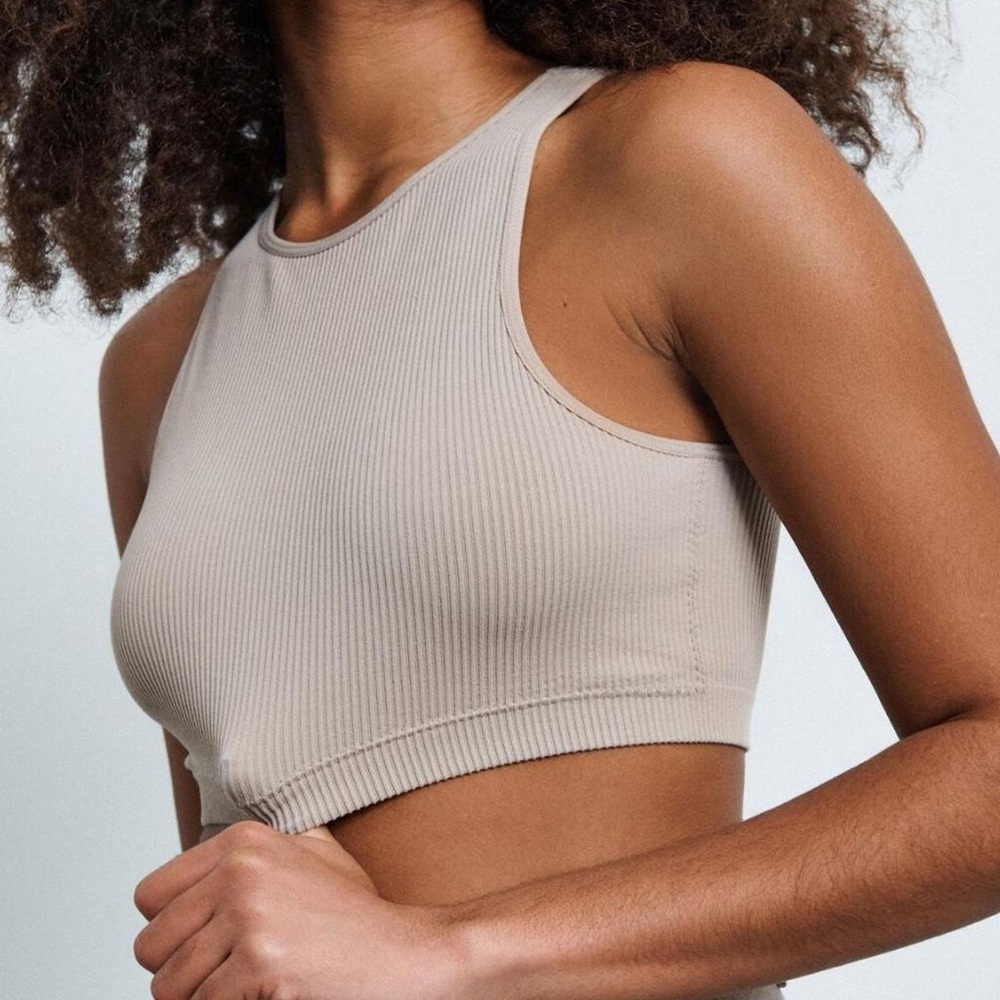garage ribbed high neck crop top in beige/cream
